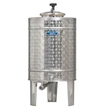 Hordók,üvegek, tartályok