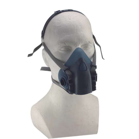 Szilikonos félálarc közepes méretben