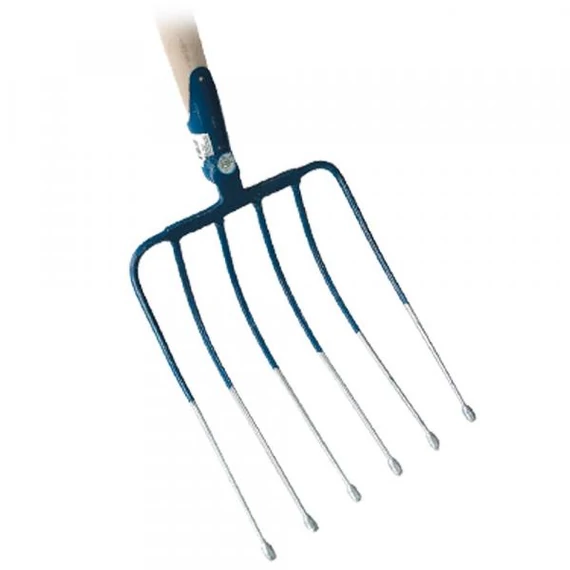 Villa 6 ágú gombos NYELEZETT